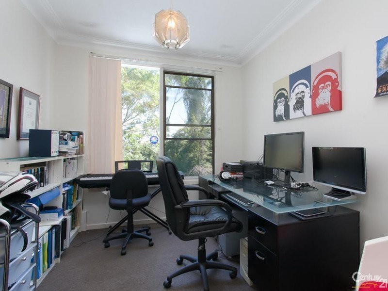 8 Patricia Avenue, Charlestown NSW 2290