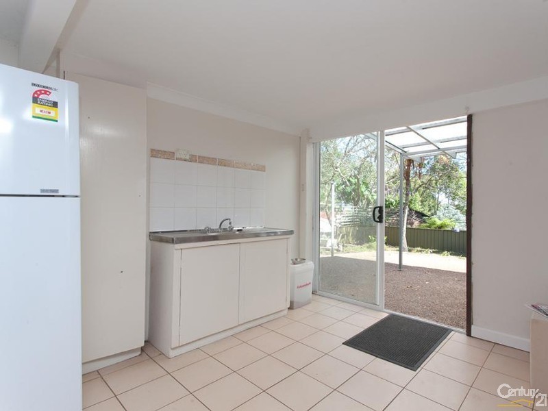 8 Patricia Avenue, Charlestown NSW 2290