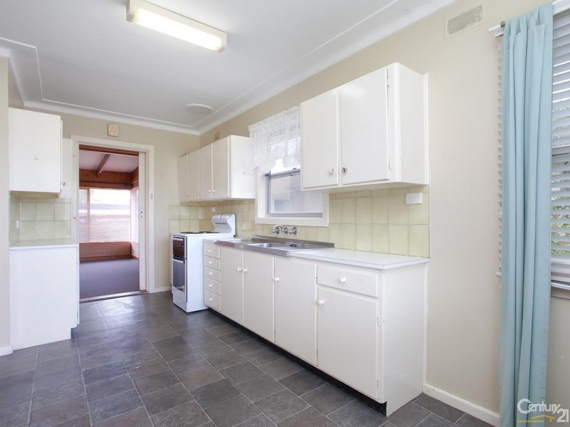 5  Hutton Street, Charlestown NSW 2290