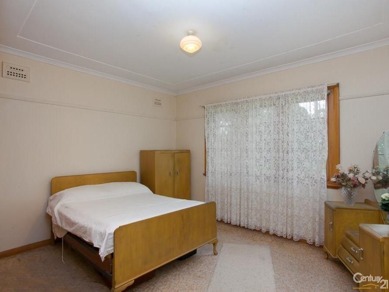 77 Charlestown Road, Kotara NSW 2289