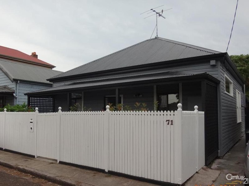 71 Scott Street, Carrington NSW 2294