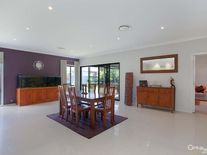 12 Seaside Boulevard, Fern Bay NSW 2295