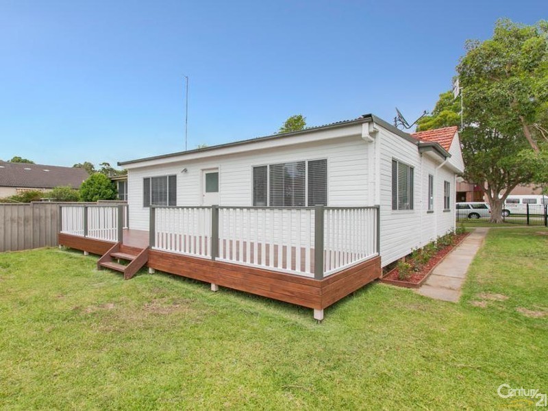 9 Howell Street, Kotara NSW 2289