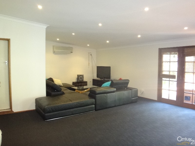 12 Kurraka Street, Whitebridge NSW 2290