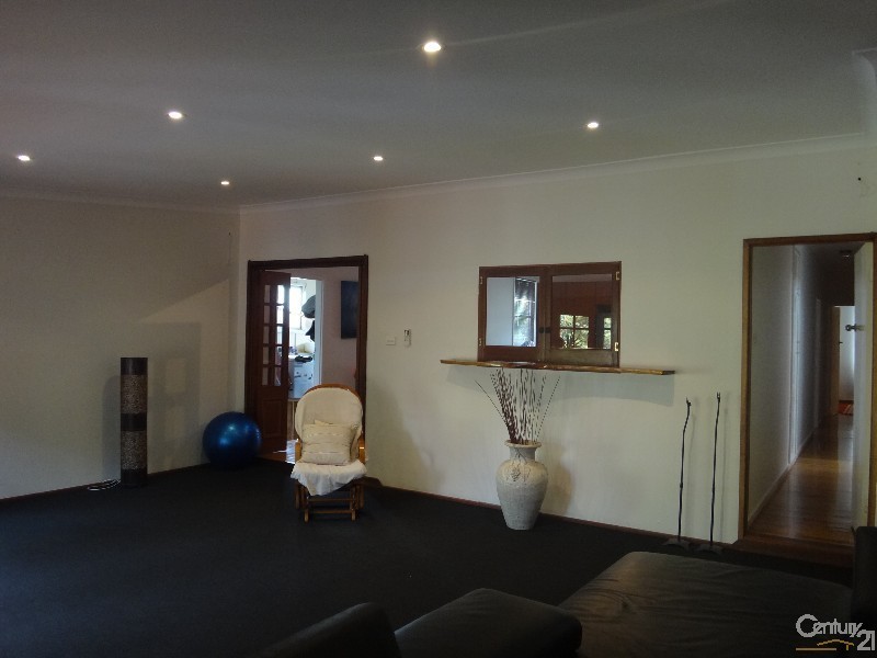 12 Kurraka Street, Whitebridge NSW 2290