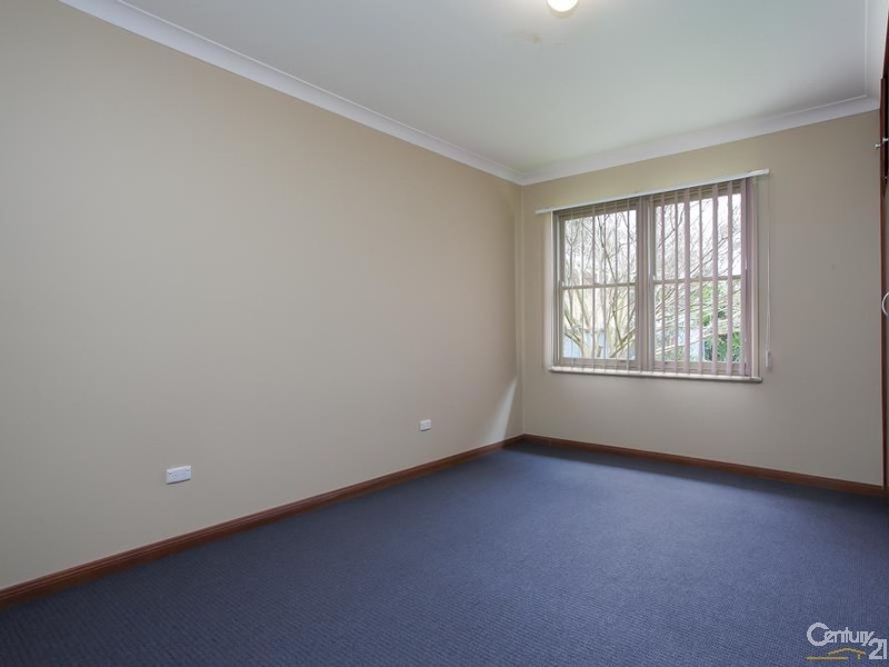 13 Dunkley Parade, Mount Hutton NSW 2290