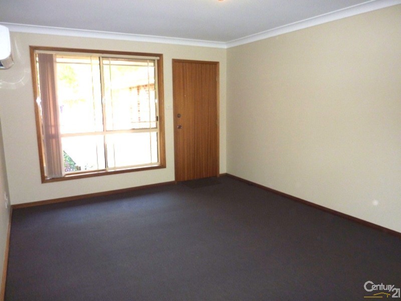 8/1  Derwent Crescent, Lakelands NSW 2282