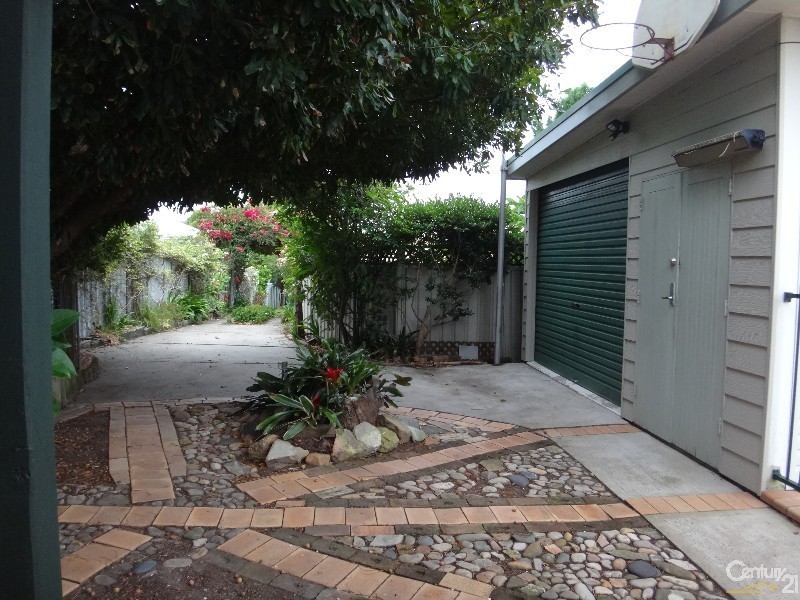 45 Ross Street, Belmont NSW 2280