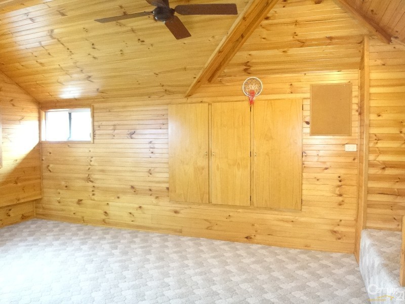 45 Ross Street, Belmont NSW 2280