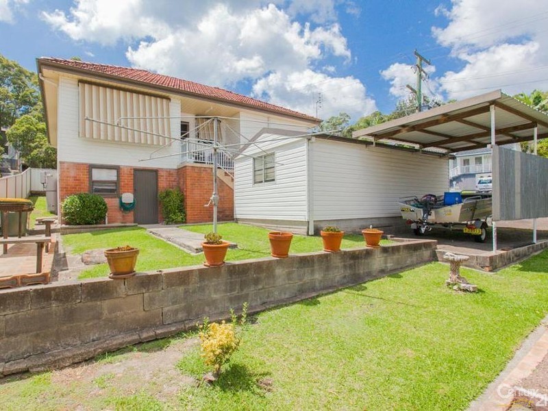 14 Wade Street, Adamstown Heights NSW 2289