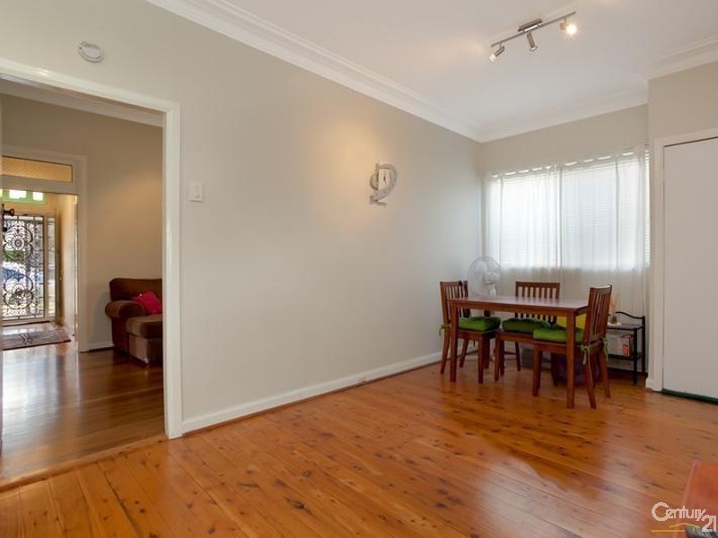 19 Narara Road, Adamstown NSW 2289
