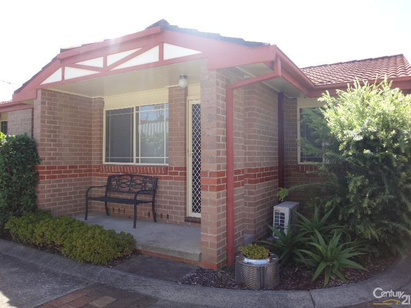 4/30 Hudson Street, Whitebridge NSW 2290