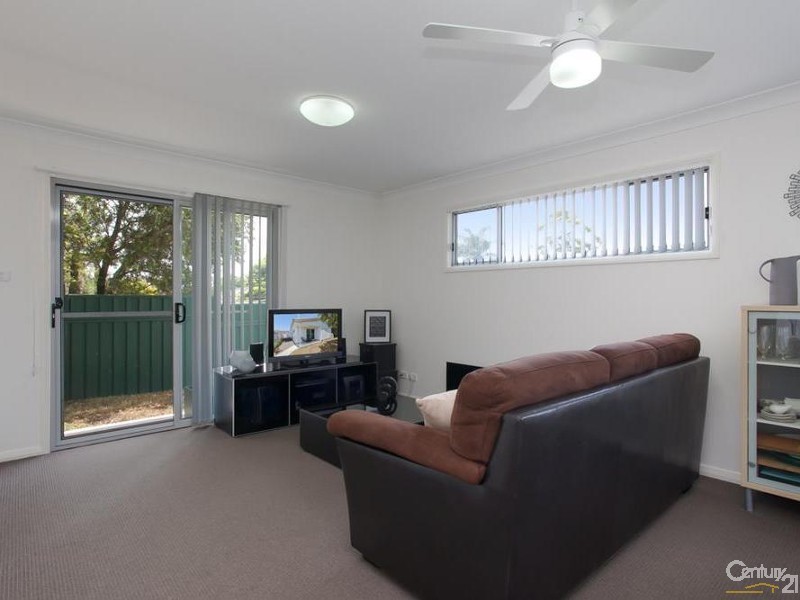 60/ 60A James Street, Charlestown NSW 2290