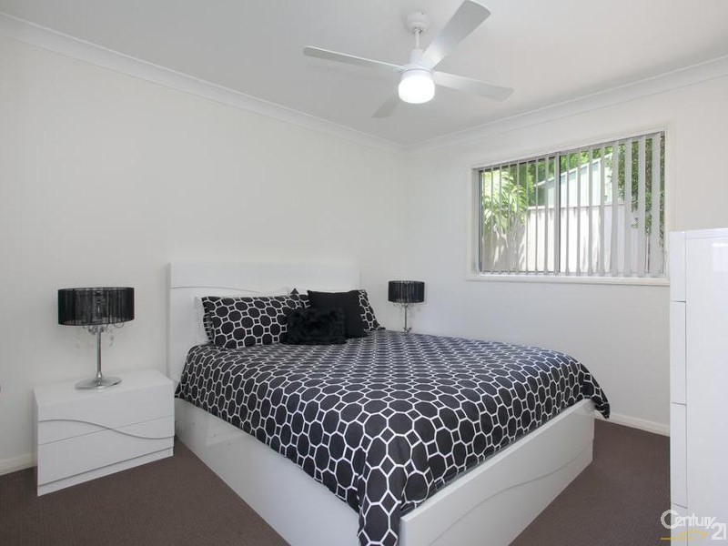 60/ 60A James Street, Charlestown NSW 2290