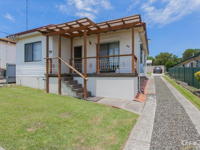 60/ 60A James Street, Charlestown NSW 2290