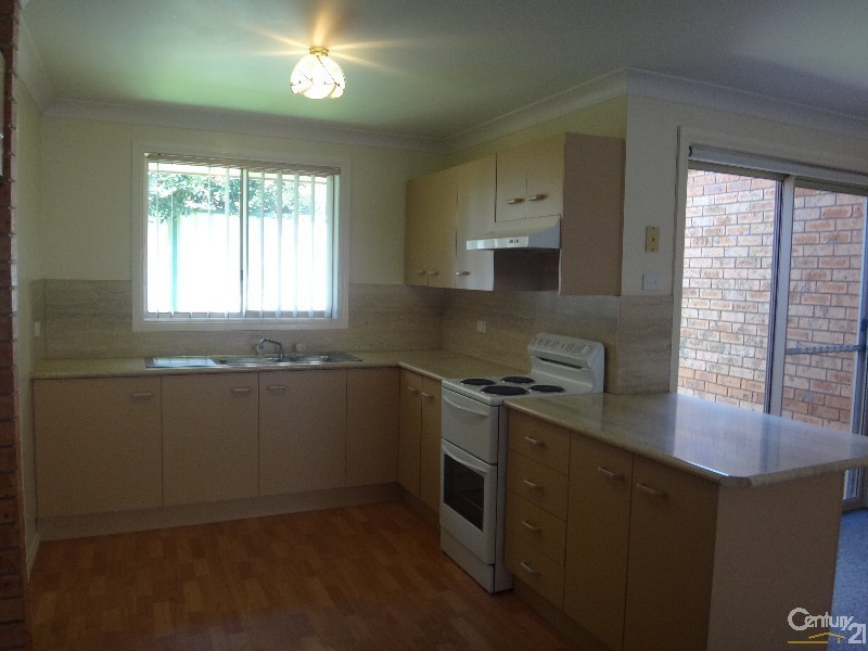 2/11 Floribunda Close, Warabrook NSW 2304