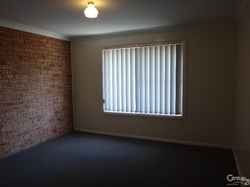 2/11 Floribunda Close, Warabrook NSW 2304