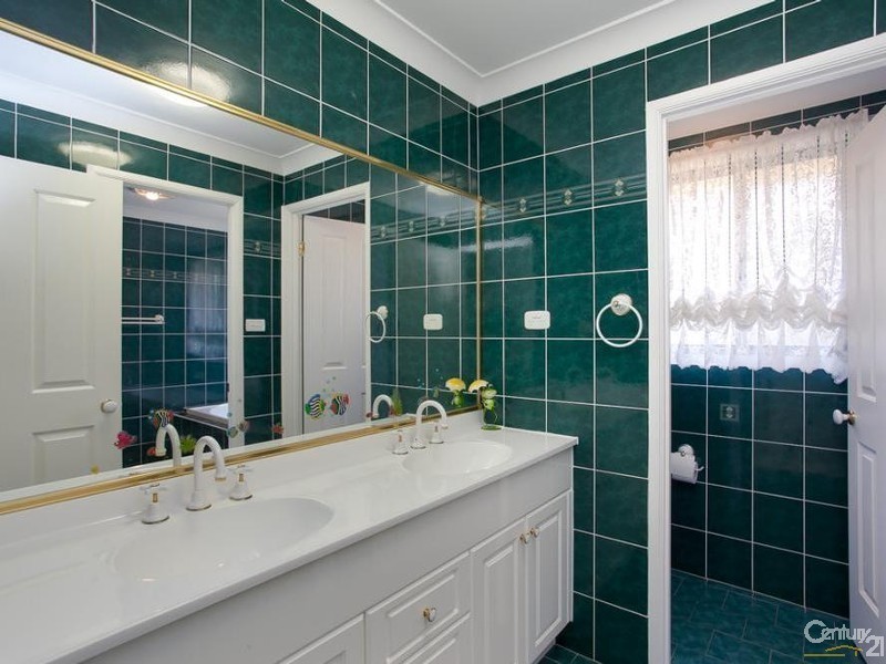 42 Patrick Street, Belmont North NSW 2280