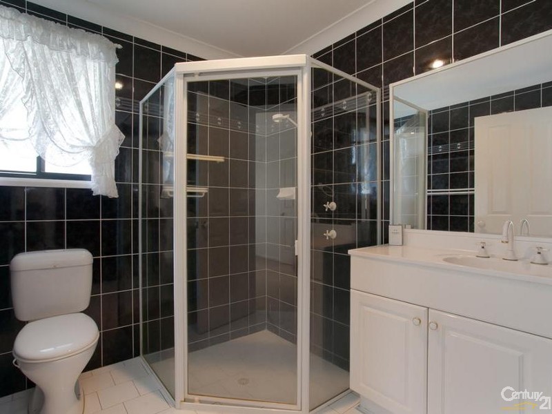 42 Patrick Street, Belmont North NSW 2280