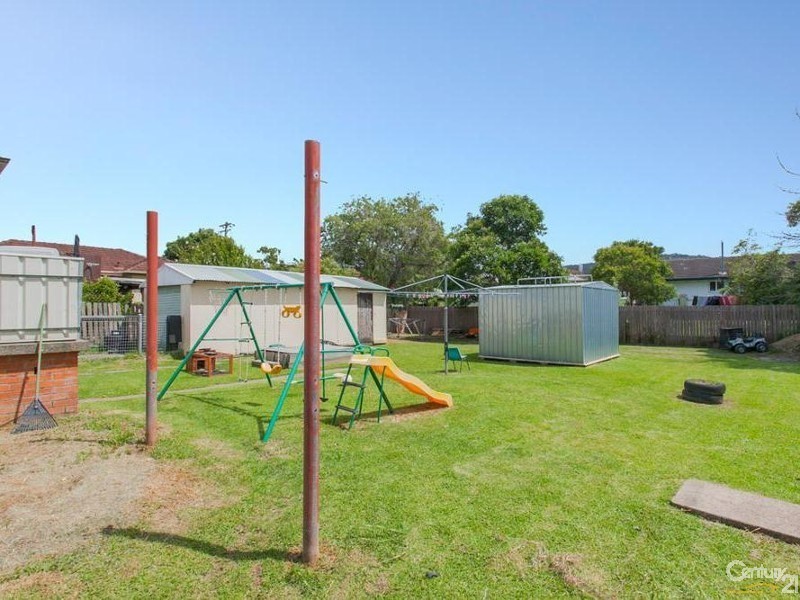 15 Teak Street, Gateshead NSW 2290