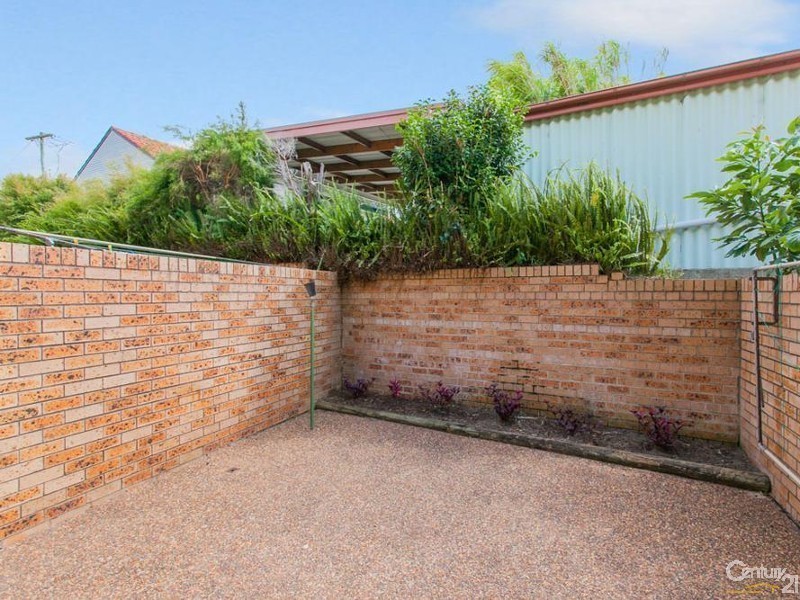 5/7 Hutton Street, Charlestown NSW 2290