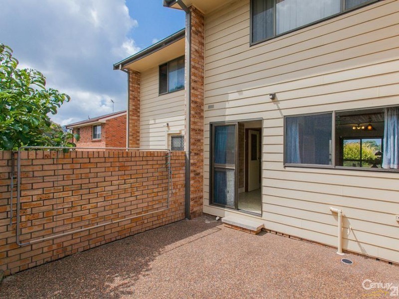 5/7 Hutton Street, Charlestown NSW 2290
