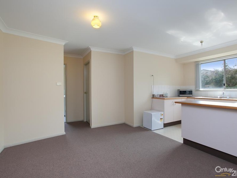 3/2 Patricia Place, Elermore Vale NSW 2287