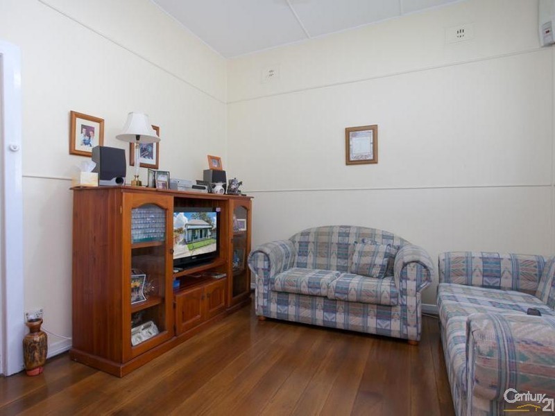 68 Bryant Street, Adamstown NSW 2289