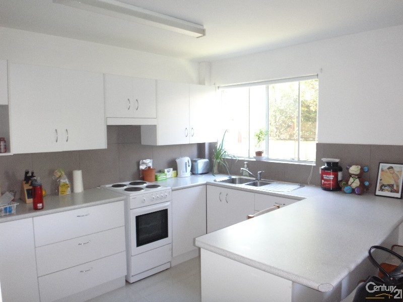 1/4 Milson Street, Charlestown NSW 2290