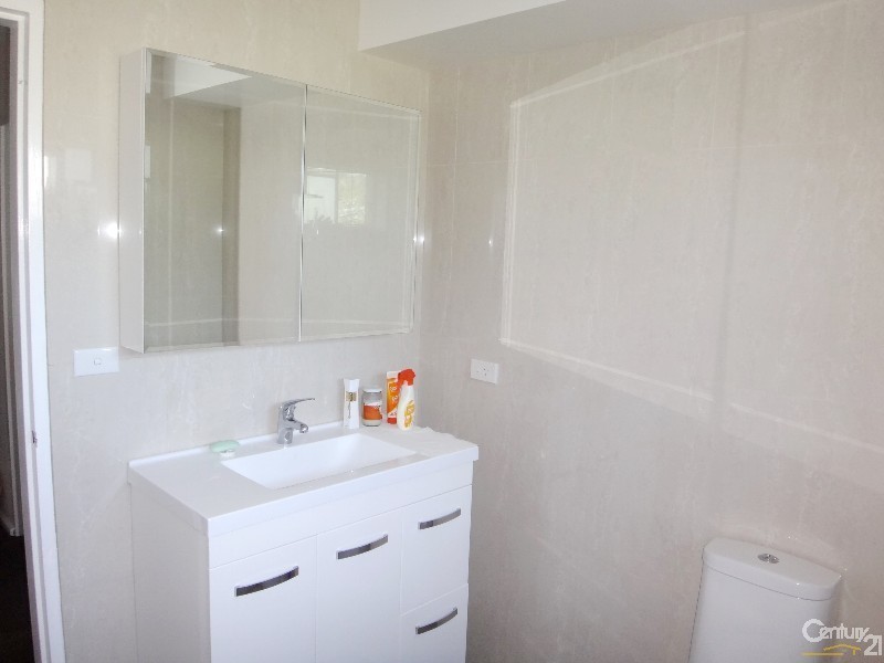 1/4 Milson Street, Charlestown NSW 2290