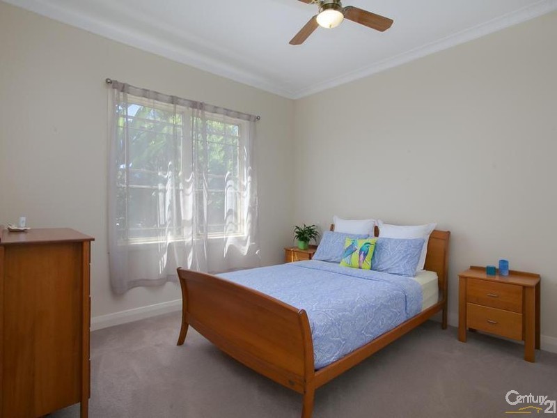 2 Texas Street, Mayfield NSW 2304