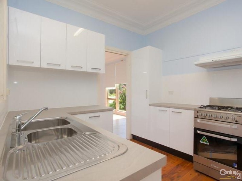 27 Algona Road, Charlestown NSW 2290