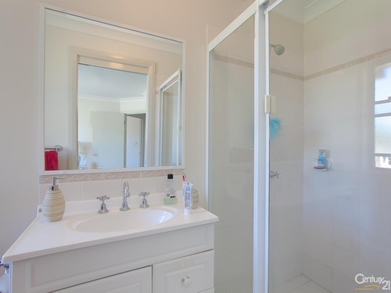 28/9 Hutton Street, Charlestown NSW 2290