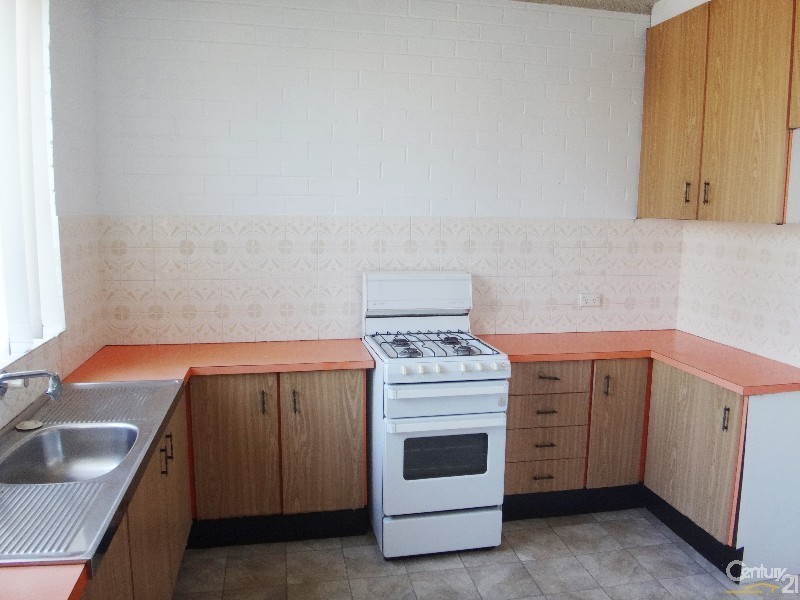 1/38 Kitchener Parade, The Hill NSW 2300