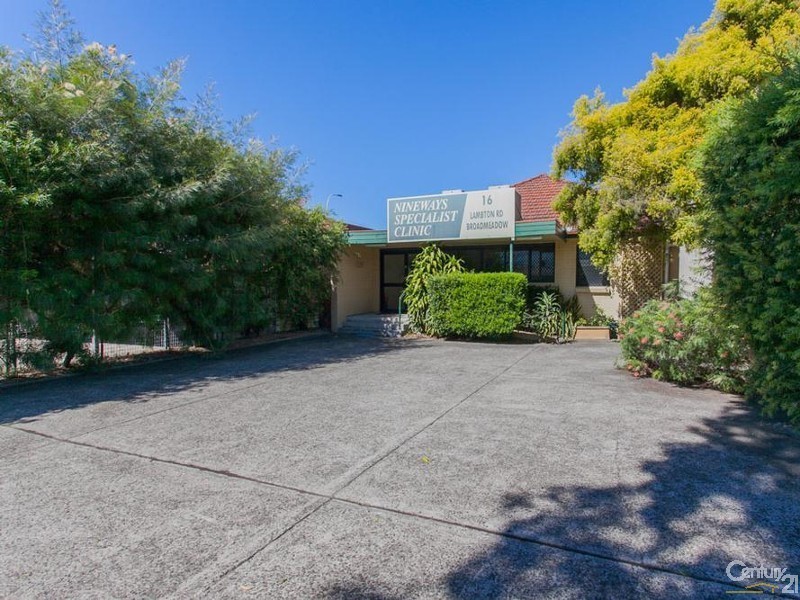 16 Lambton Road, Broadmeadow NSW 2292