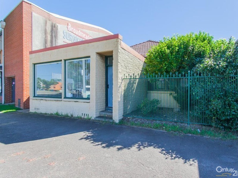 16 Lambton Road, Broadmeadow NSW 2292