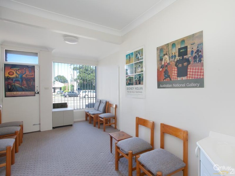 16 Lambton Road, Broadmeadow NSW 2292