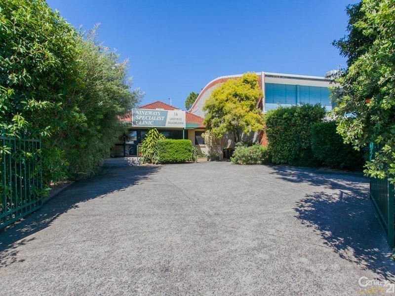 16 Lambton Road, Broadmeadow NSW 2292