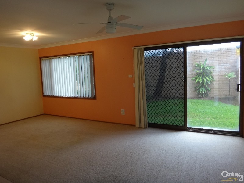 2/1 Roberts Street, Charlestown NSW 2290