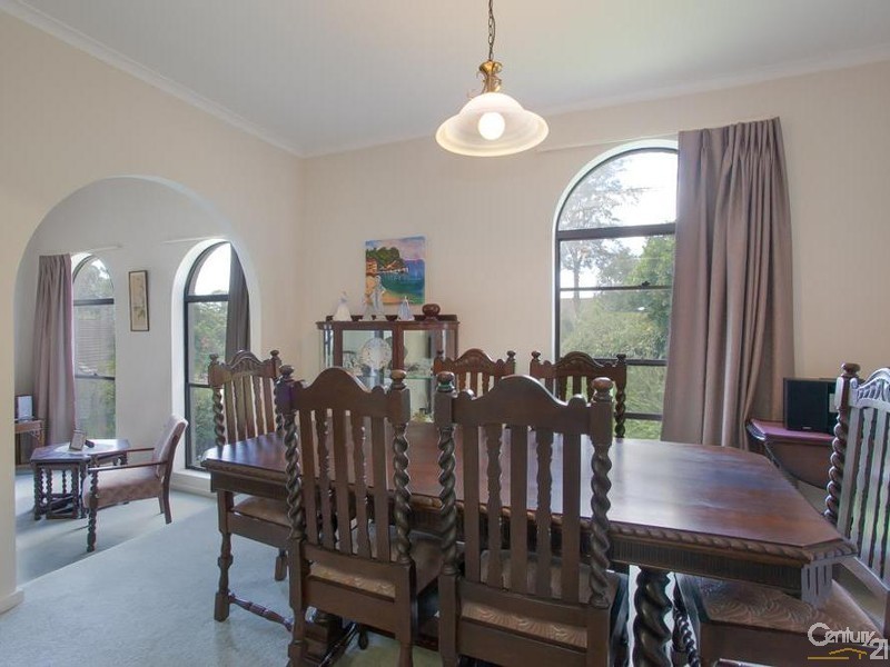 19 Nesbitt Close, Kotara NSW 2289