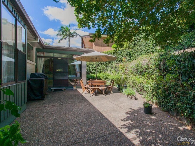 19 Nesbitt Close, Kotara NSW 2289