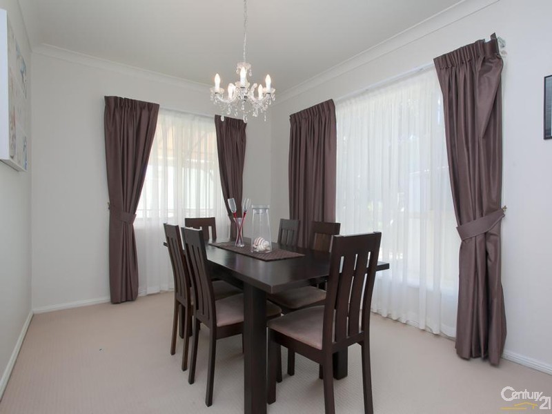 15  Sovereign Close, Floraville NSW 2280