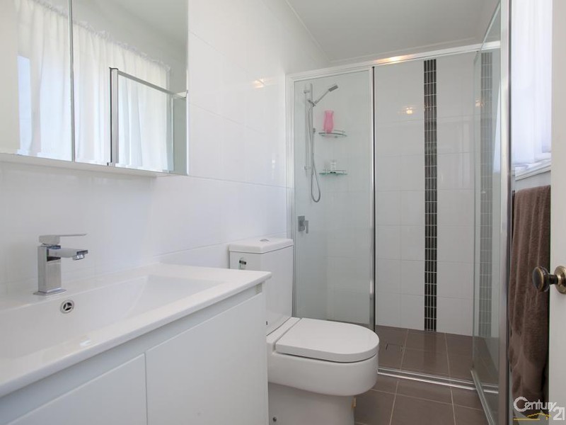 15  Sovereign Close, Floraville NSW 2280