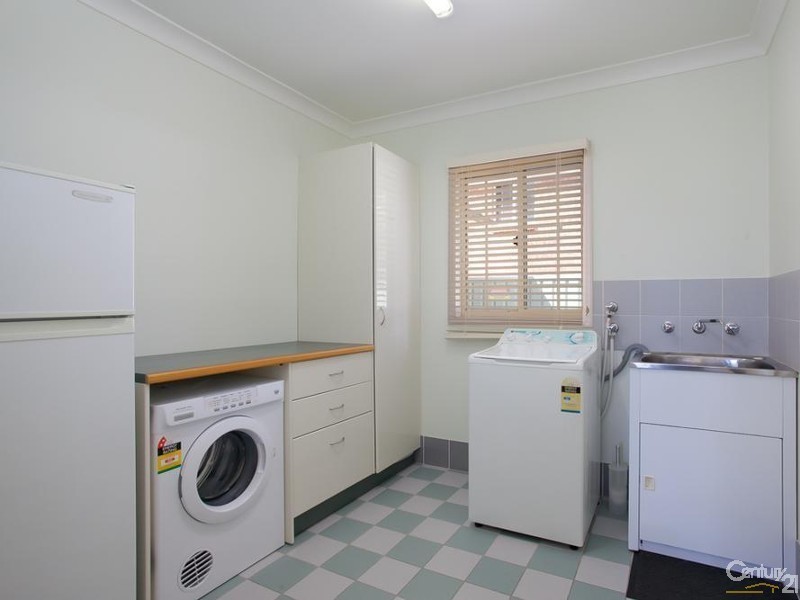 93 Burton Road, Eleebana NSW 2282