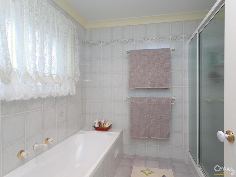 93 Burton Road, Eleebana NSW 2282