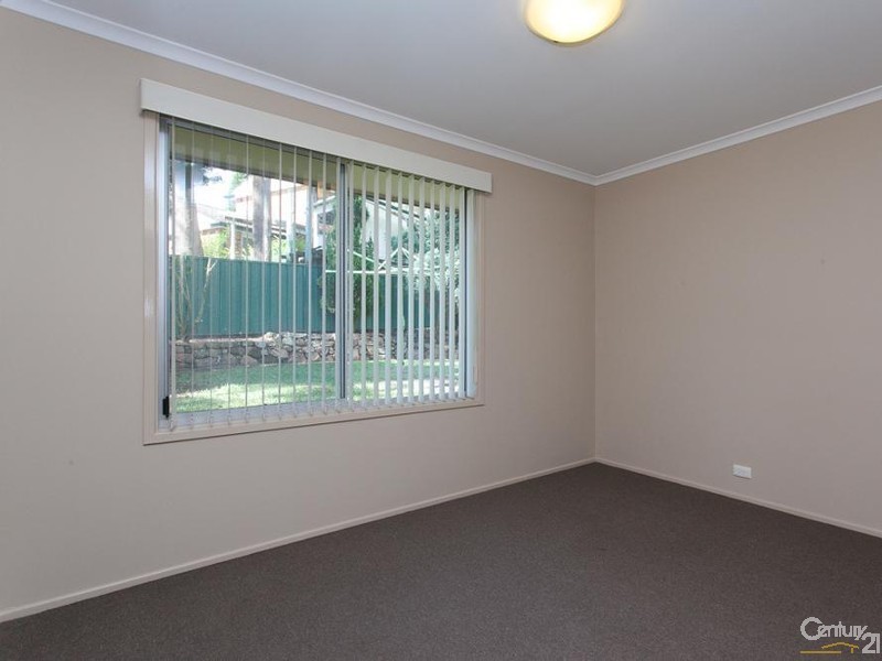 7 Penfold Close, Eleebana NSW 2282