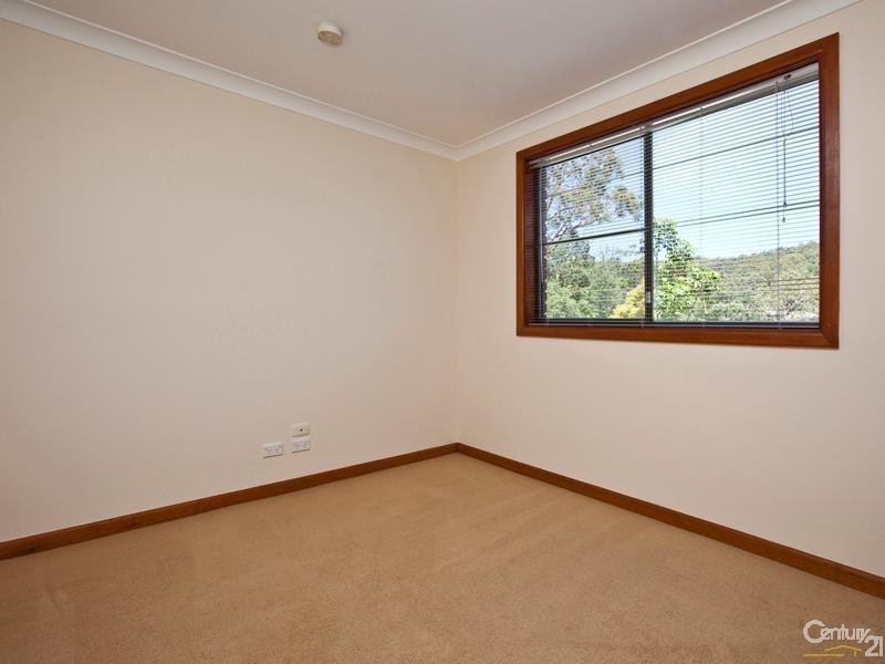 11 Rothbury Street, Eleebana NSW 2282