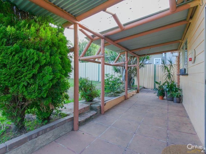 14 Clarence Road, New Lambton NSW 2305