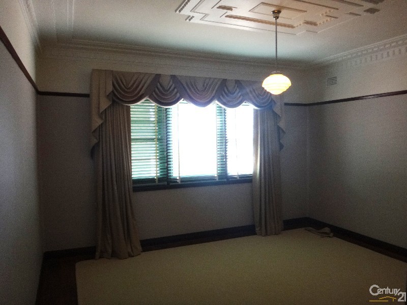 365 Pacific Highway, Highfields NSW 2289