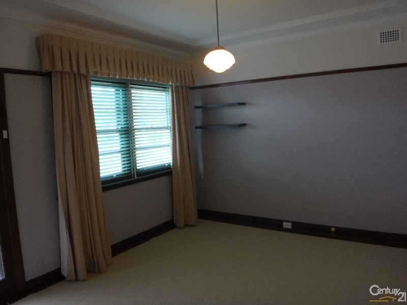 365 Pacific Highway, Highfields NSW 2289